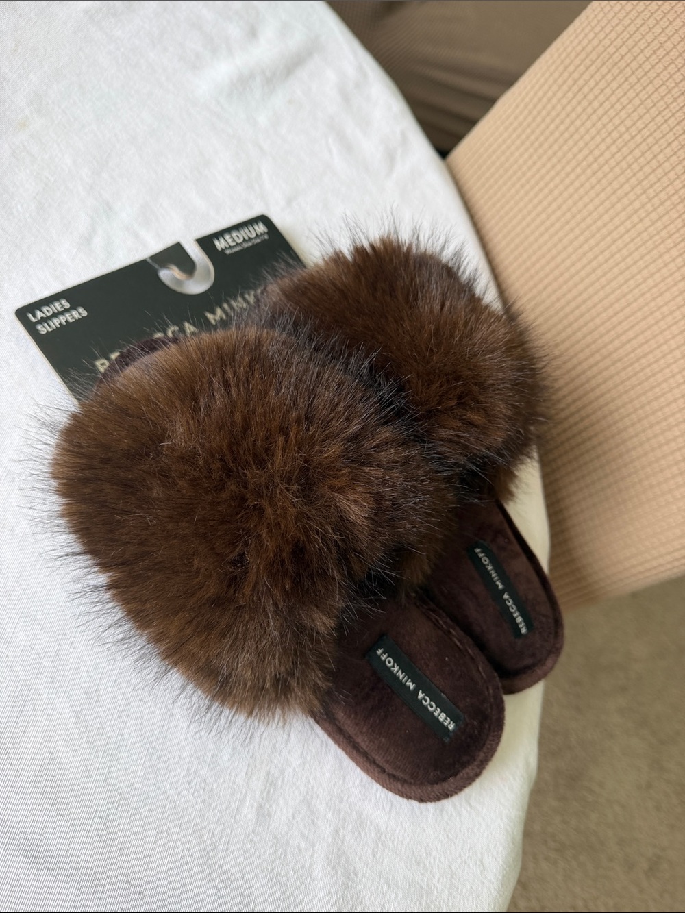 Faux Fur Slide Slippers - Brown REBECCA MINKOFF- medium size - Picture 3 of 3